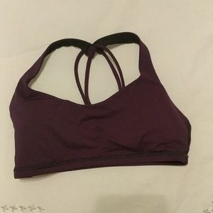 Lululemon sports bra